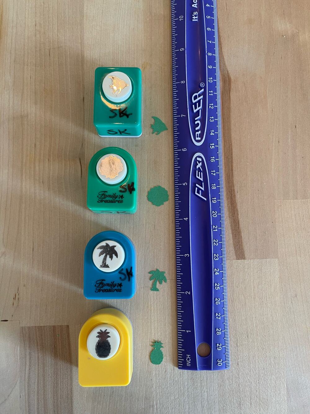Lot of 4 Family Treasures Tropical Beach Paper Punches